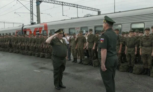Alarm në veri të Evropës: Rusia po ndërton me shpejtësi baza ushtarake, pamjet satelitore zbulojnë planin strategjik