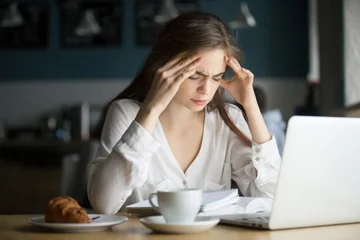 How do you stop the migraine before it starts?