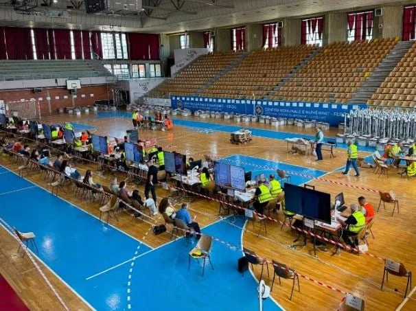 KQZ: Ka nisur numërimi i fletëvotimeve të para nga votimi me postë i diasporës