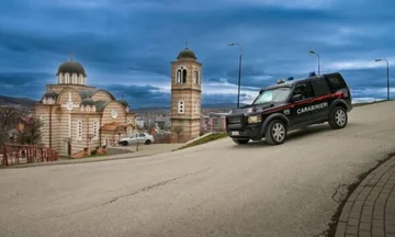 Patrouilles italiennes de la KFOR Carabinieri au nord du pays