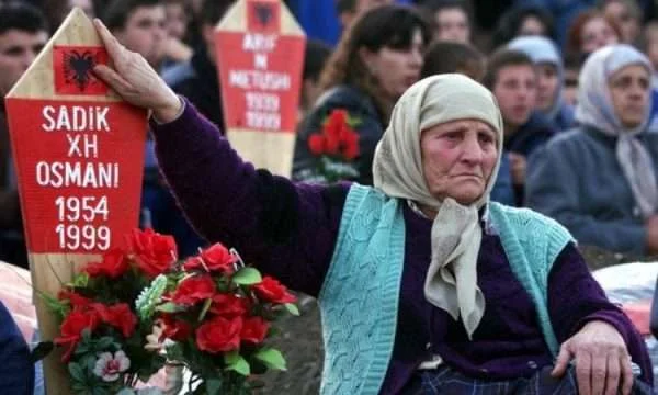Emotional confession of Recak survivor following five Serbs' arrest
