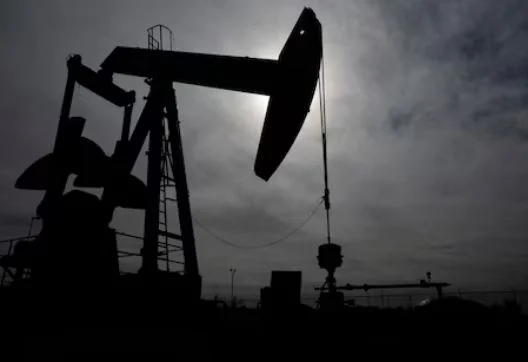 Oil falls as markets assess return of US-Iran peace supply and agreement