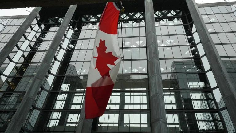 Canada urges some citizens to hand over citizenship certificates, that's why