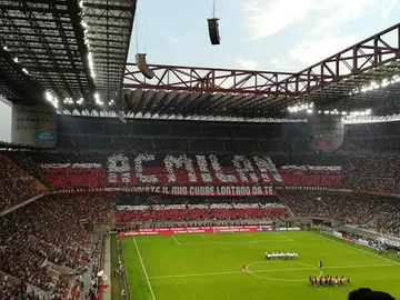 Milan Officials New Coach