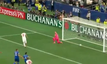 England geht im Abgrund nach Kroatien, genau bis Strafe