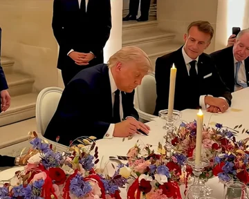Trump unterzeichnete den Friedensplan mit dem Iran und behauptete, der Deal vermeidet den globalen Druck “