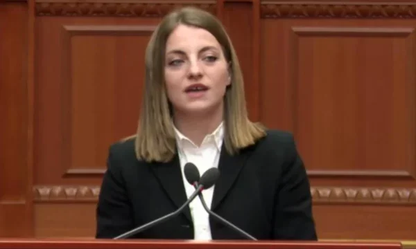 “Ich entschuldige mich von Herzen zu Theth”, MP Koceku reagiert wieder: Damals weinte ich mehr als als als wenn mein Vater starb