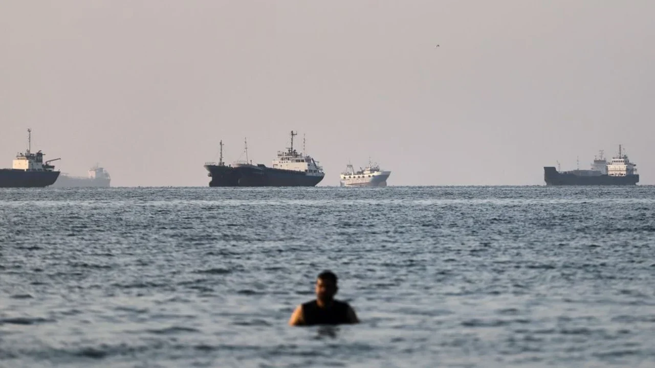 Marrëveshja SHBA Iran  Nis trafiku detar në Hormuz  kalojnë tre supertankerët e parë me flamur saudit