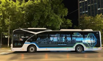 Elektrische Busse auf Pristina Straßen innerhalb von acht Wochen, die Gemeinde drängt Regierung zu stoppen Blockade