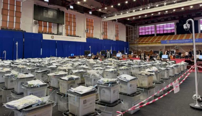 Contando 185 fines electorales