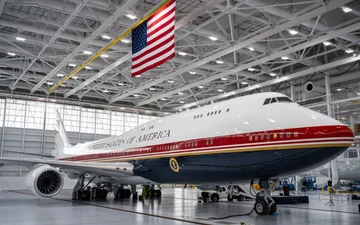 Donald Trump zbulon avionin e ri presidencial