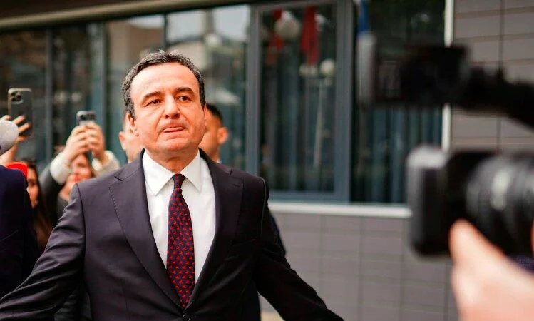 Kurt refuse de plaider pour le gaz américain: Je suis pressé...