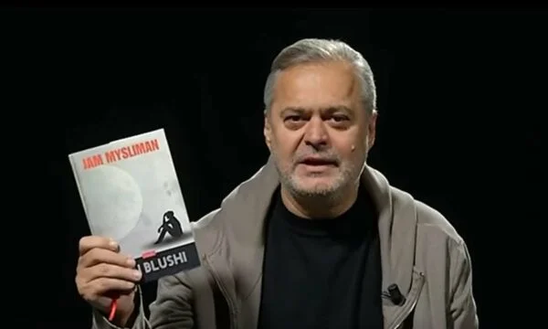 Pristina honours writer Ben Blushi, the novel that troubled the opinion wins the “Autor of the Year”