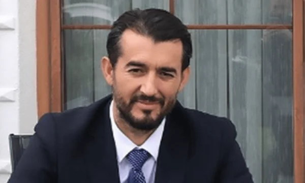 Labinos Tahiri: Nous devons nous lever sur la propriété de préserver l'amitié avec l'Amérique.