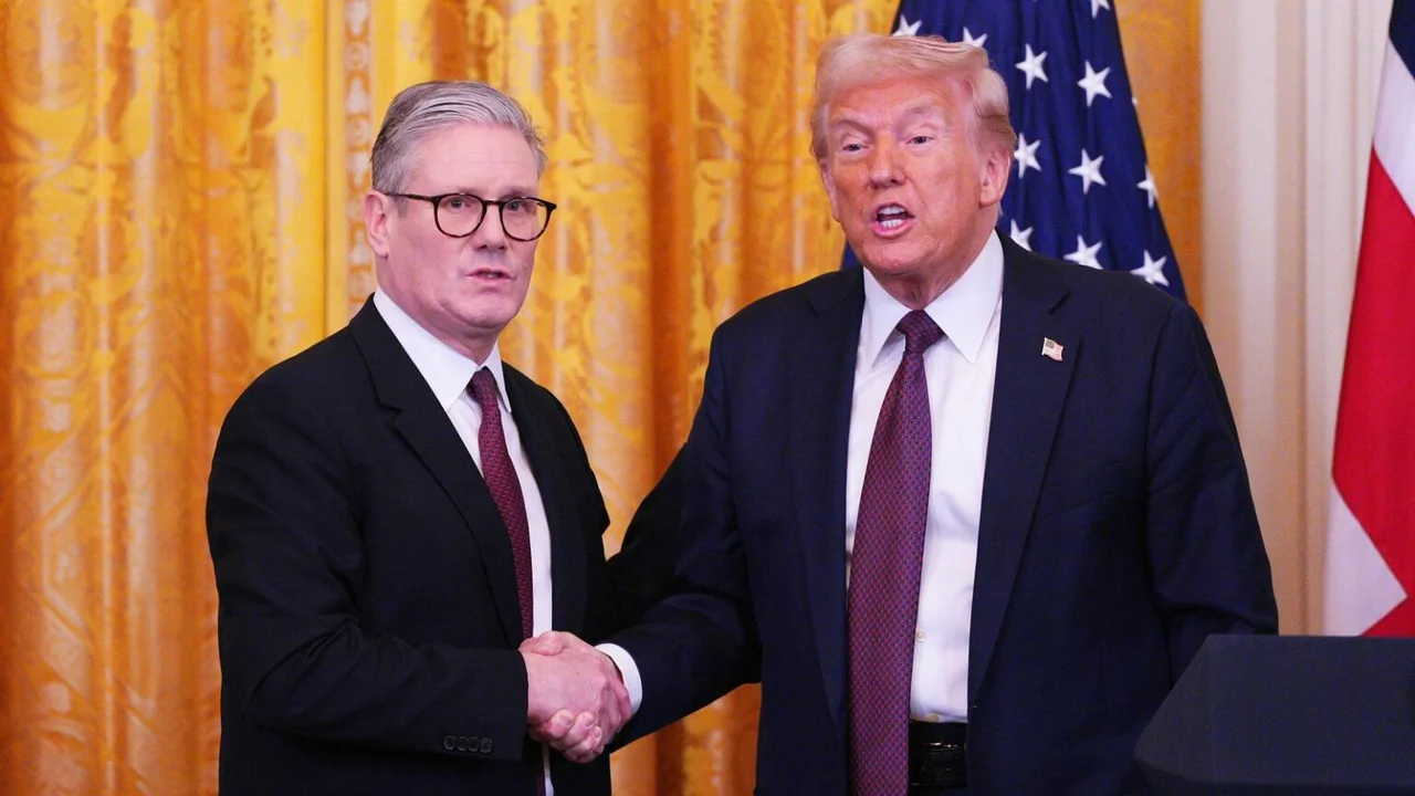 Trump  Starmer do të japë dorëheqjen si kryeministër i Britanisë
