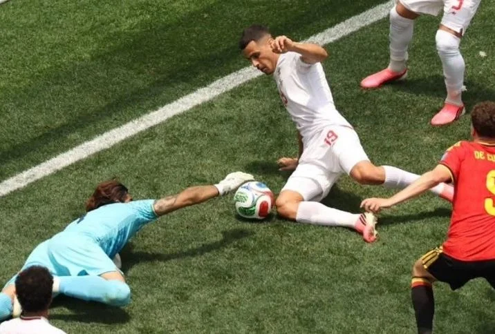 Butter Beirand== Einzelnachweise == Iran schließt Spiel gegen Belgien