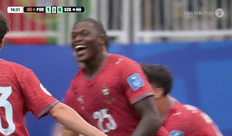 Nuno Mendez interprète Eurogool de Faul