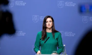 Rrëzohet qeveria në Lituani, kryeministrja dorëhiqet pas 10 muajsh në pushtet