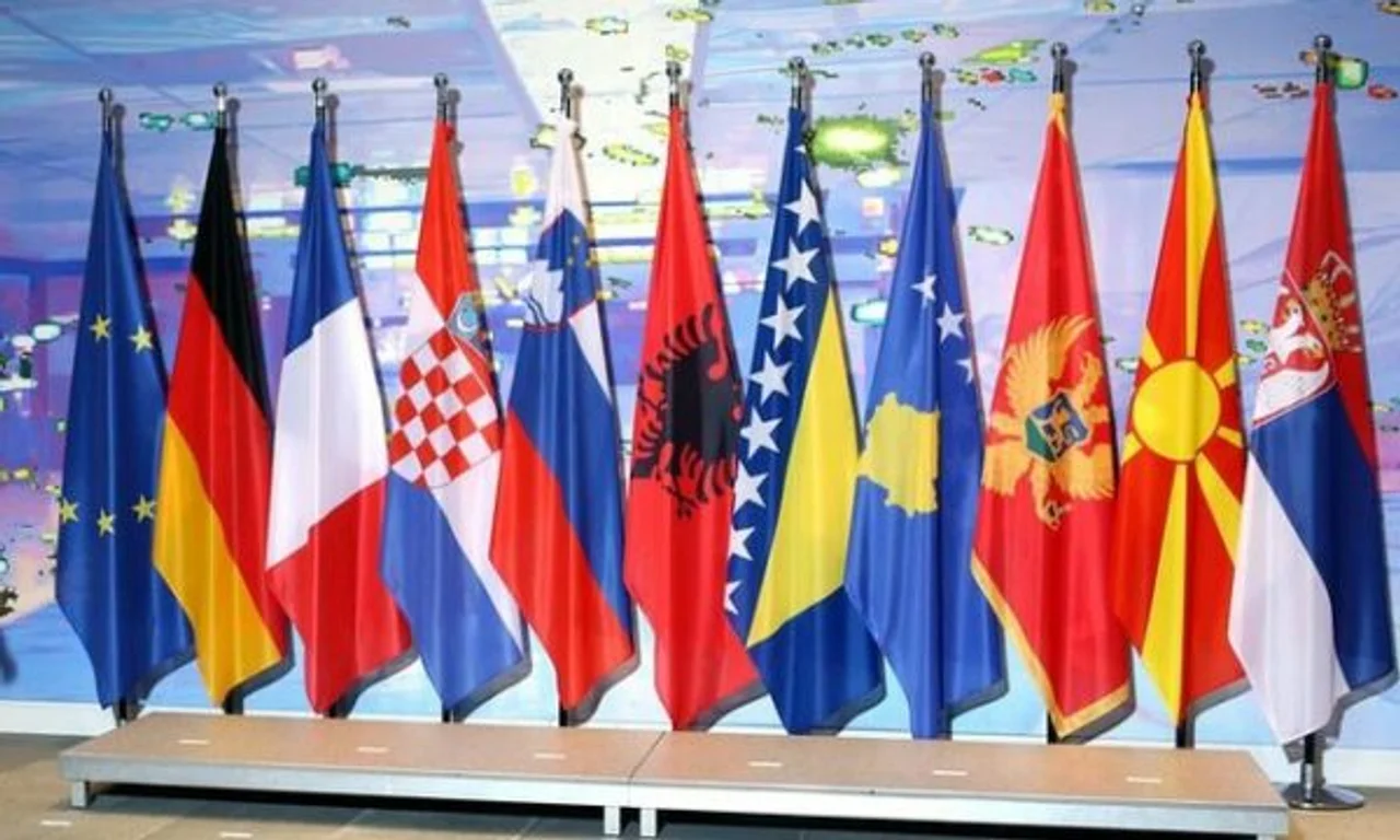 Kryesimi irlandez me BE në kthen në fokus zgjerimin  Mali i Zi mund t i përmbyllë bisedimet  Kosova jashtë agjendës