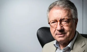 Wolfgang Petritsch: Democracy in Kosovo being misused for party reasons