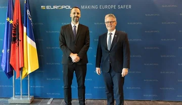 Garbage at Europol: Strengthening Co-operation in the Fight Against Drugs and Criminal Groups