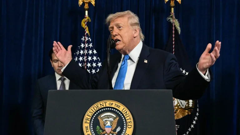 Trump promet de l'aide pour le Venezuela après les tremblements de terre qui ont tué des dizaines de personnes