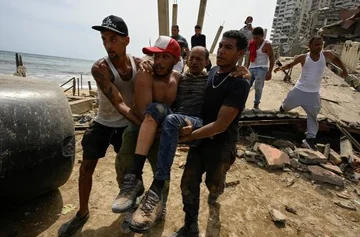 Ausgrabungen unter Ruinen in Venezuela, um Verwandte zu retten
