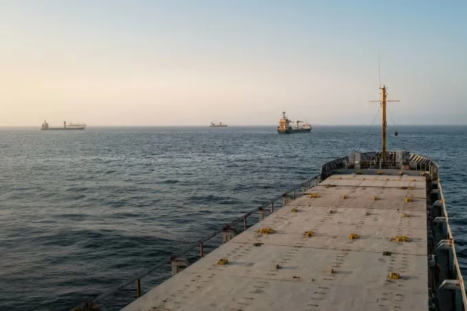 Unerwartet: US-Angriffe auf den Iran nach Angriff auf Frachtschiff