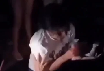 The woman in Venezuela is born under ruins (VIDEO)