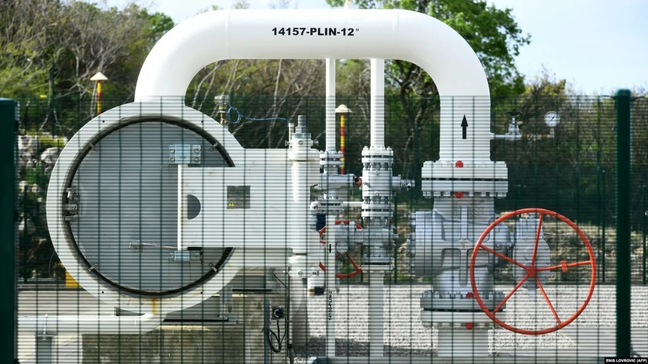 Ish ministrini Energjisë  Gazifikimi i qymyrit i shtrenjtë  s mund ta mbulojmë  gazi amerikan krijon stabilitet dhe kushton më pak