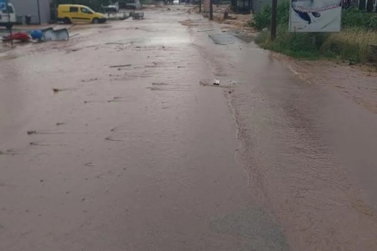 Largohet uji nga rruga në magjistralen Ferizaj Gjilan  lirohet qarkullimi për mjete