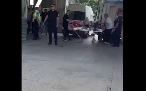 Ky është i plagosuri i katërt nga të shtënat në Podujevë – ai dhe një tjetër i plagosur janë vëllezër