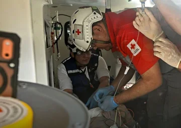 Nxirret i gjallë pas tetë ditësh nën rrënoja roja 43-vjeçar në Venezuelë