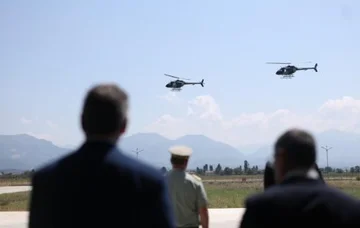 L'école d'aviation de l'Albanie ouvre, Rama: le Kosovo peut s'entraîner ici, avoir nommé ministre de la défense sur cette question