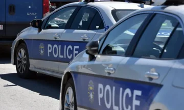 Zwei Menschen aus Deutschland wurden wegen Betrug und Druck auf schwere Morde gesucht, Polizeidetails