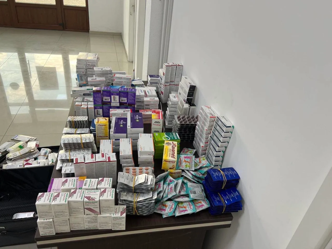 Jarinjë  Zbulohen mbi 7 mijë produkte farmaceutike të padeklaruara