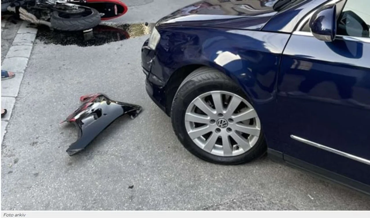 Aksident në Pejë  lëndohet një motoçiklist  policia jep detaje