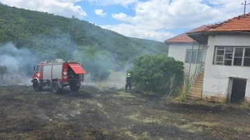 Feuer im Ballion des Jahres, starke Winde erhöhen das Risiko der Ausbreitung von Flammen