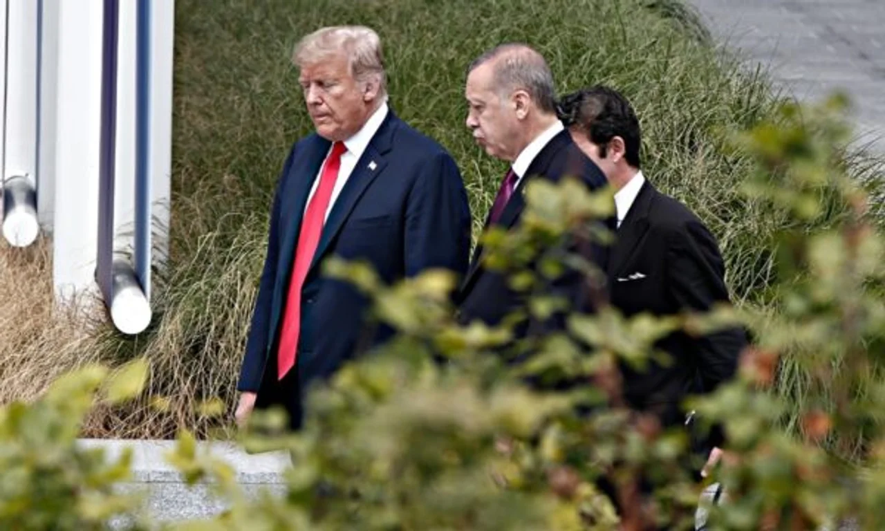 Ankaraja në përgatitje për Samitin e NATO s  zbardhen detaje për takimin Trump Erdogan