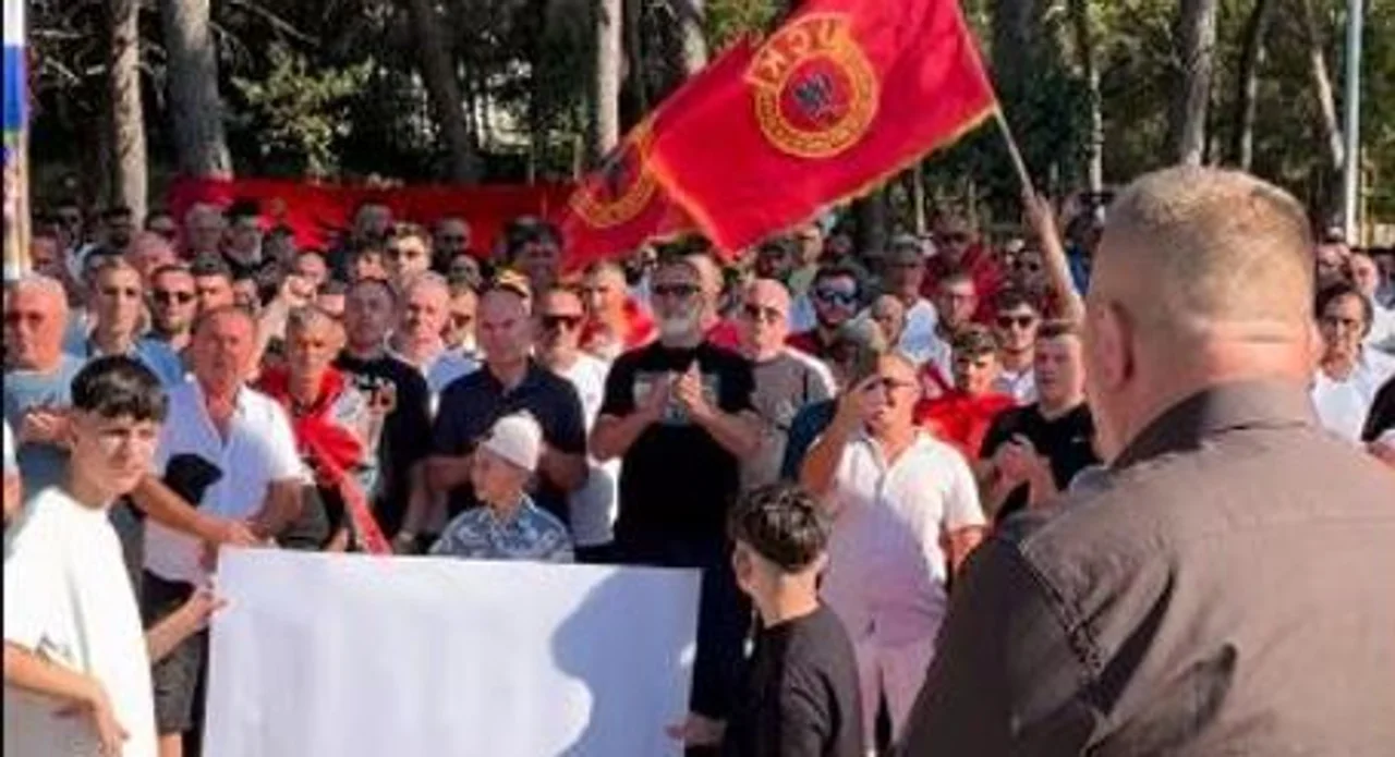 Protestë në Zarë të Kroacisë  kërkohet drejtësi për ish krerët e UÇK së