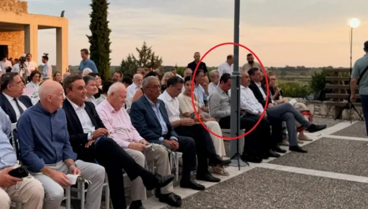 Like every year and this year, Kurt stormed Greece: His office did not announce the trip