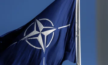 Die NATO investiert 40 Milliarden Dollar in die Verteidigung gegen Ängste, neue Überwachungssysteme