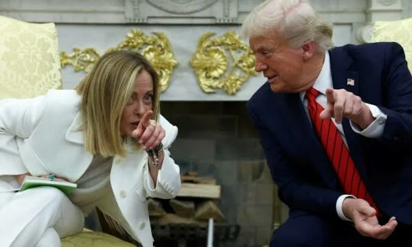 Trump critica a Melon otra vez: Es un buen hombre, pero cometió un error no ayudar contra Irán.