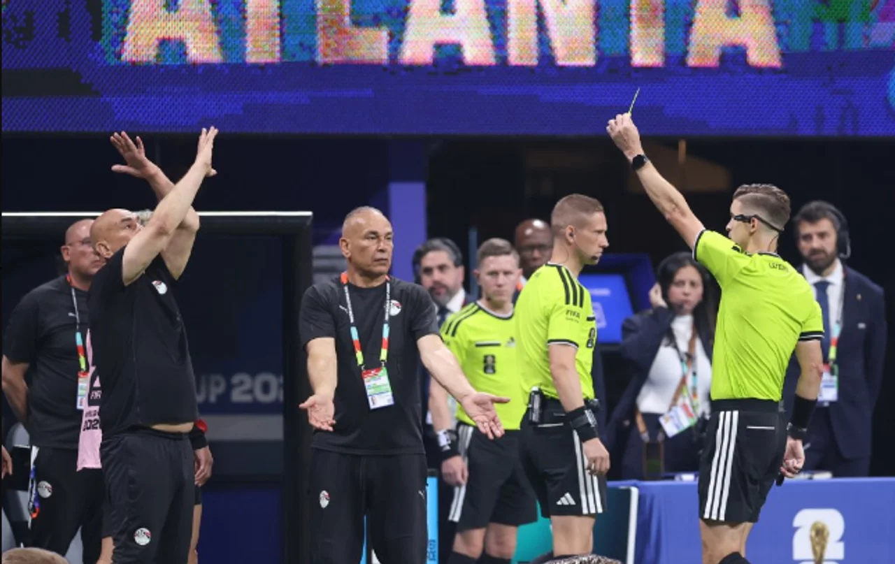 Trajneri i Egjiptit i ashpër  Ndeshja ishte e manipuluar  FIFA gjithmonë 