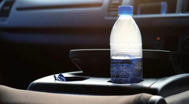 Never keep a bottle of water in the car