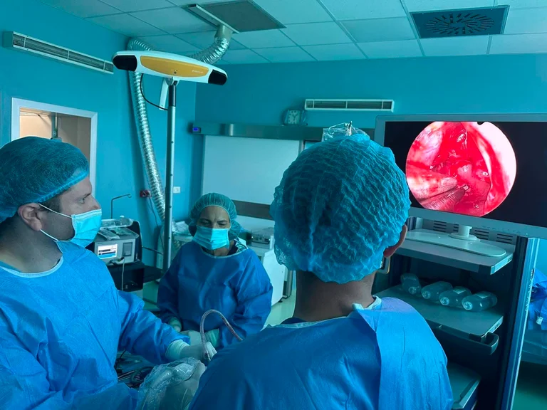 For the first time in QKUK, brain surgery is performed with modern neurosodoscope technique