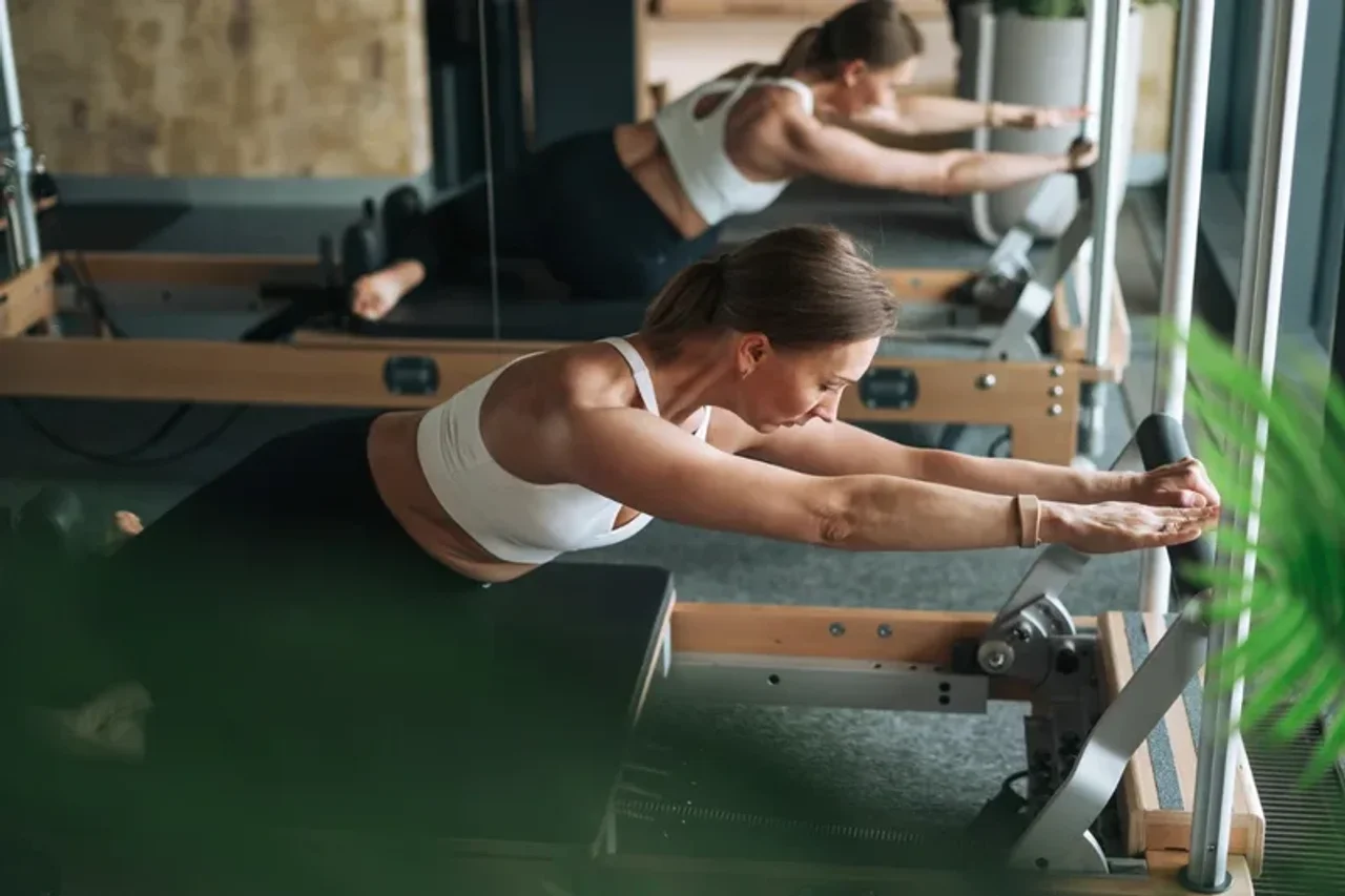 A mund ta zëvendësojë Pilates stërvitjen me pesha pas moshës 40 vjeç 
