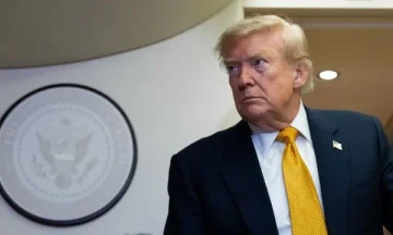 Trump: L'Iran cherche des accords, nous les avons frappés fort, ils ont très peu de gauche.