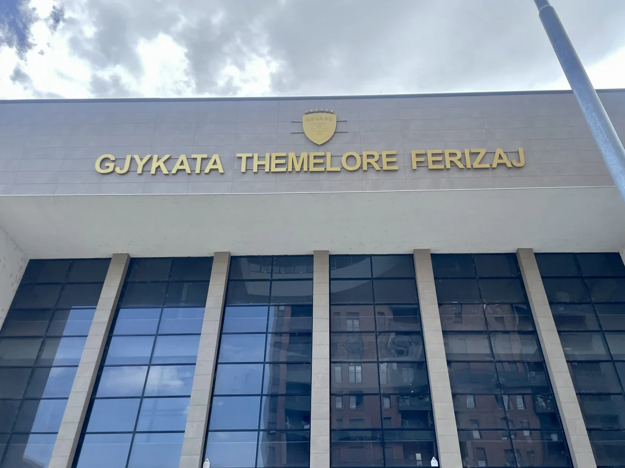 Paraburgoset i mituri në Ferizaj që theri dy qytetarë e një zyrtar policor