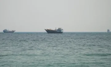 Die USA sagen Hormuz Strait ist “offen für alle Schiffe” Iran hat ihn für geschlossen erklärt